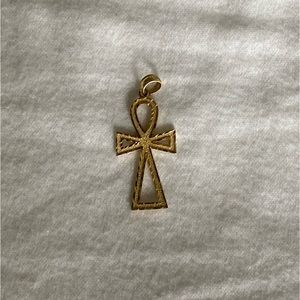 10K Gold Ankh Pendant Charm